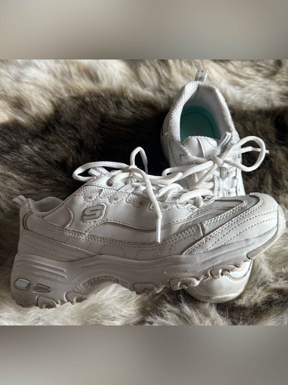 Skechers Women's D'Lites Fresh Start Sneaker